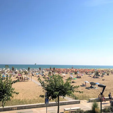 Dinky 239 * Bibione